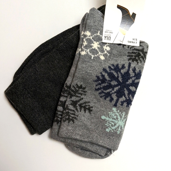 Hue 2 Pack Gray & Blue Snowflake Boot Socks One Size Fits Most NWT - Picture 2 of 4